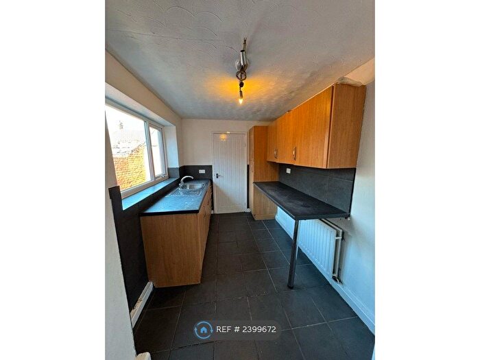 2 Bedroom Bungalow To Rent In Saint Leonard Street, Sunderland, SR2