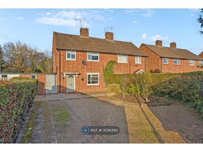 3 Bedroom Semi-Detached House To Rent In Maxwell Road, Beaconsfield, HP9