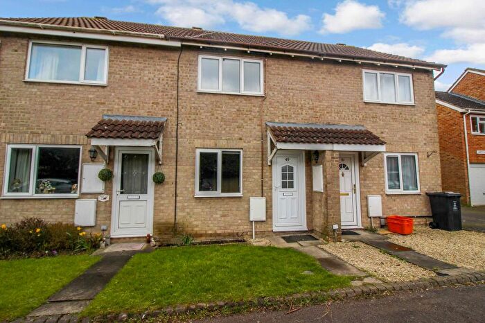 2 Bedroom Terraced House To Rent In Griffiths Close, Swindon, SN3