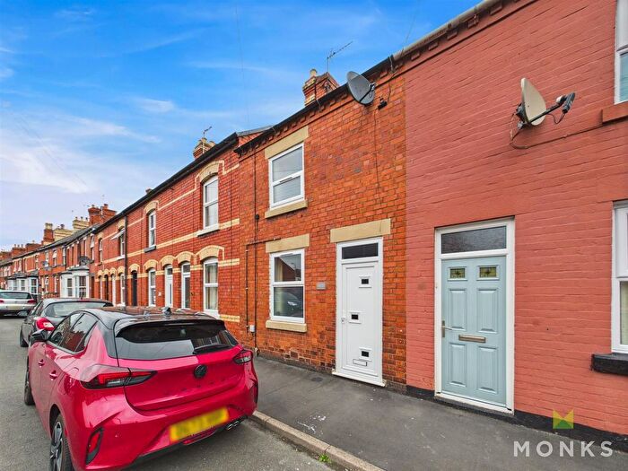 2 Bedroom Terraced House For Sale In Albert Road, Oswestry, SY11
