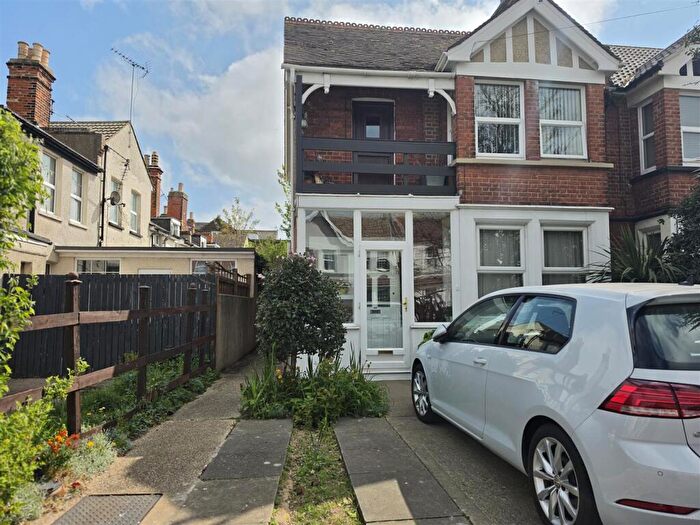 1 Bedroom Flat To Rent In Ellis Road, Clacton-On-Sea, CO15