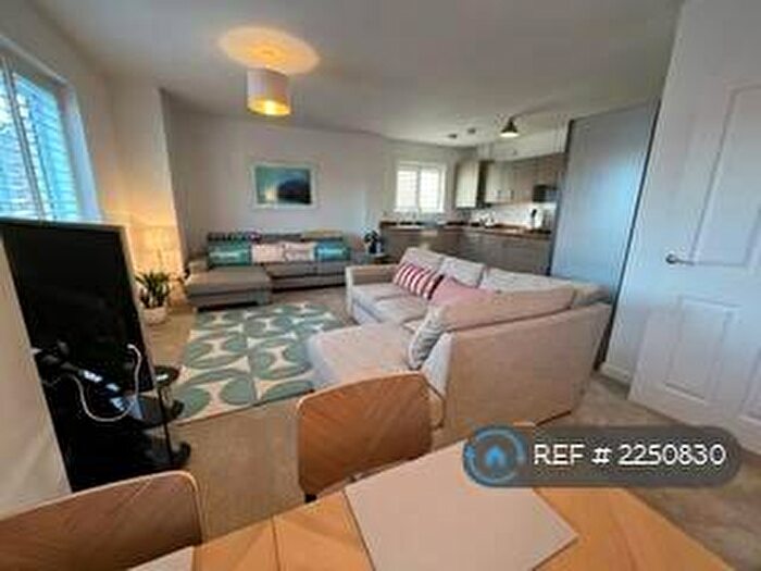 2 Bedroom Flat To Rent In George Holmes Way, Bristol, BS16