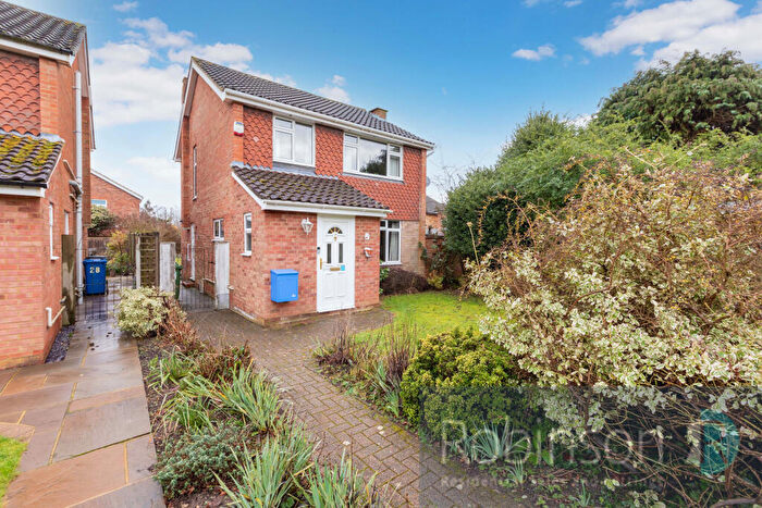 3 Bedroom Detached House For Sale In Webster Close, Maidenhead, Berkshire, SL6