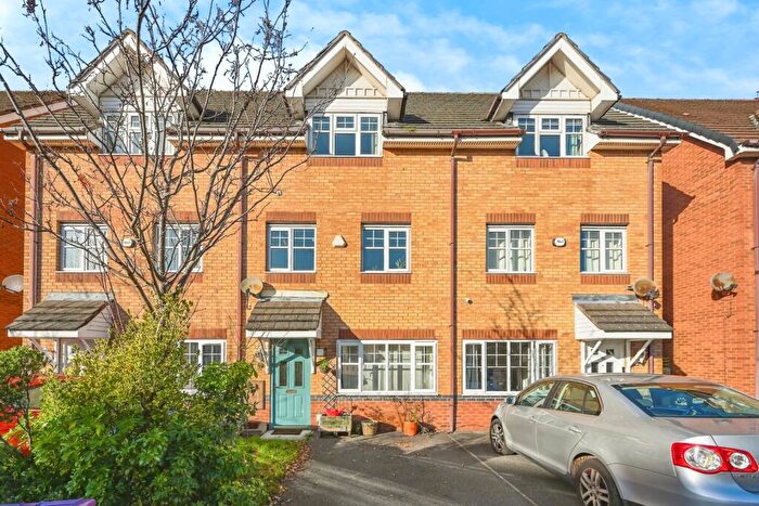 4 Bedroom Town House For Sale In Bethel Grove, Liverpool, Merseyside, L17