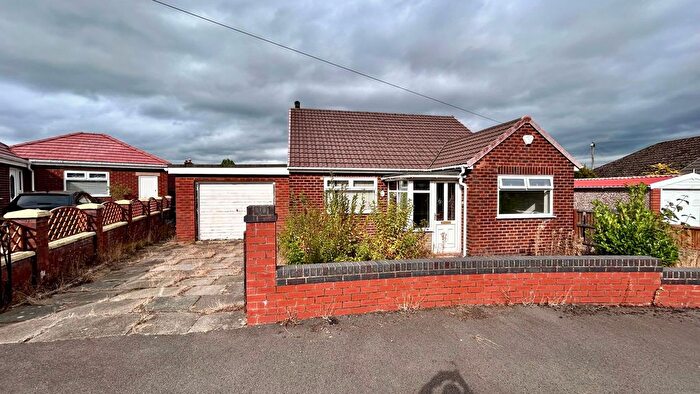 3 Bedroom Bungalow For Sale In Thames Drive, Orrell, Wigan, WN5