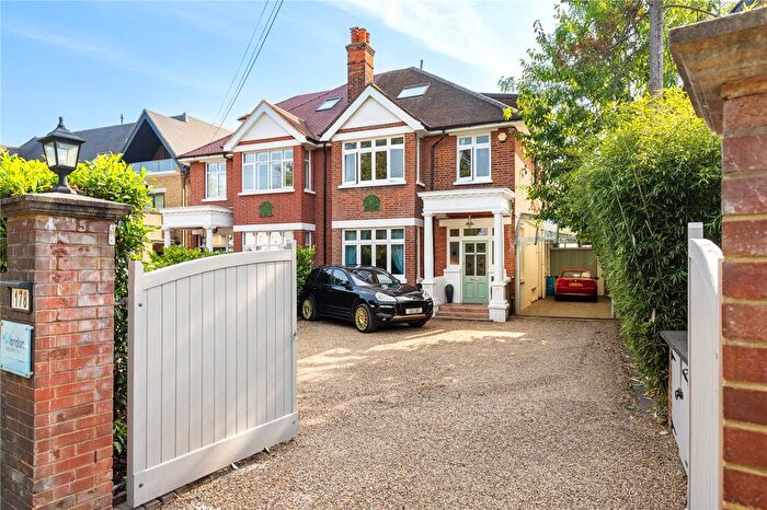 5 Bedroom Semi-Detached House For Sale In Wood Lane, Osterley, TW7