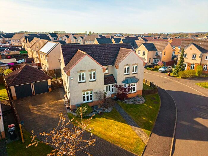 4 Bedroom Detached House For Sale In Russell Road, Bathgate, EH48