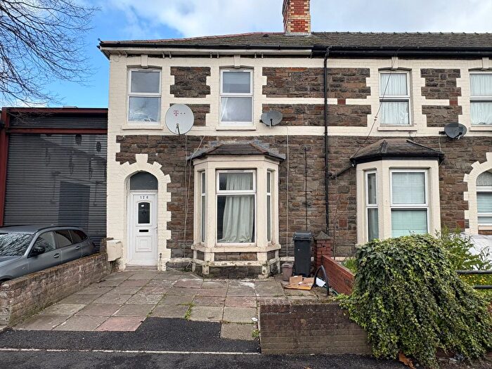 4 Bedroom End Terrace House For Sale In , Penarth Road, Cardiff, Vale Of Glamorgan, CF11