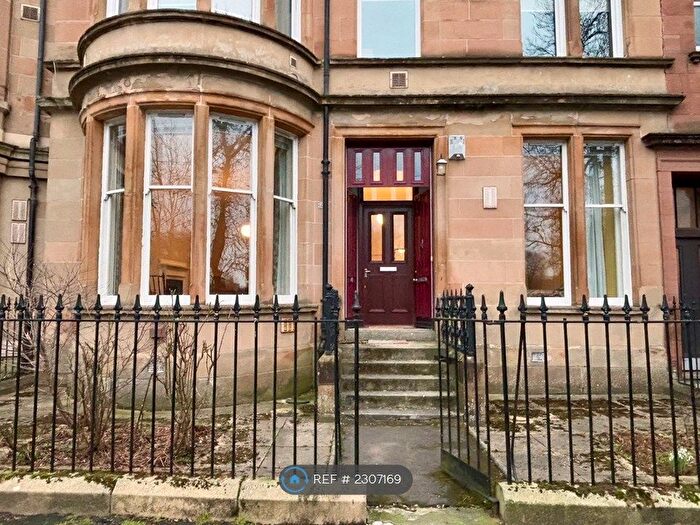 2 Bedroom Flat To Rent In Greenhead Street, Glasgow, G40
