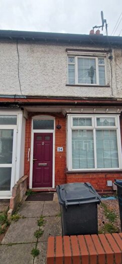 2 Bedroom End Terrace House To Rent In Birmingham, B11