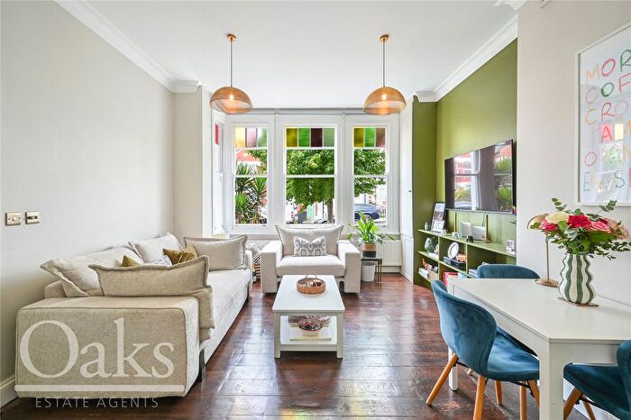 1 Bedroom Flat For Sale In Gleneagle Road, Streatham, SW16