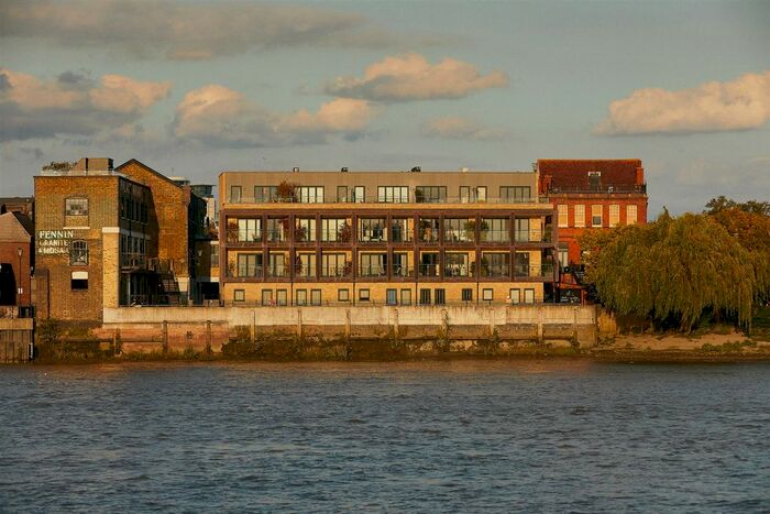 1 Bedroom Flat To Rent In Palace Wharf, Hammersmith, W6