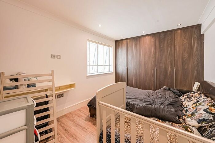 1 Bedroom Flat To Rent In High Road, Turnpike Lane, London, N22