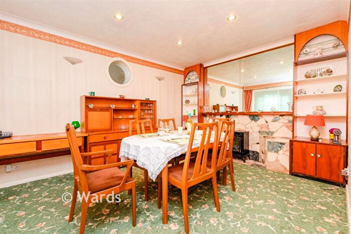 2 Bedroom Detached Bungalow For Sale In Victoria Road, Walderslade, Chatham, Kent, ME5