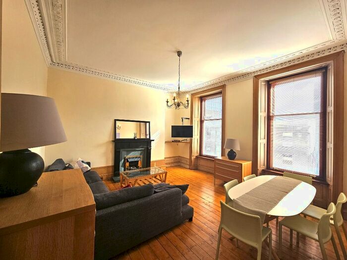 2 Bedroom Flat To Rent In Union Street, City Centre, Aberdeen, AB10