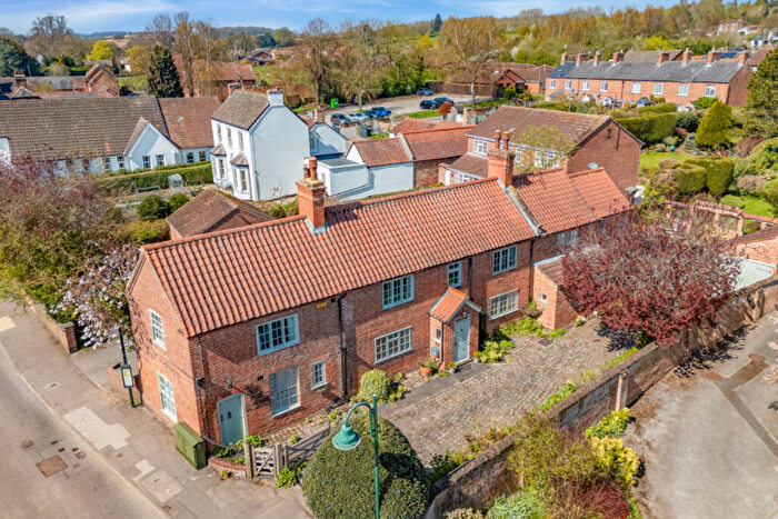 4 Bedroom Cottage For Sale In Main Street, Woodborough, NG14