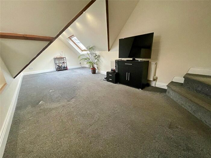 2 Bedroom Apartment To Rent In Campbell Road, Bournemouth, Dorset, BH1