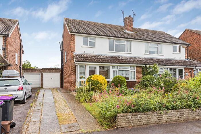 3 Bedroom Property For Sale In Cowper Crescent, Hertford, SG14