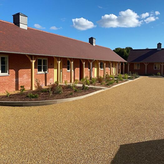 3 Bedroom Bungalow For Sale In The Village, Chaddesley Corbett, DY10