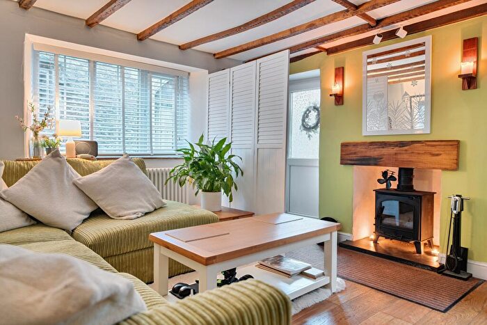 2 Bedroom Terraced House For Sale In Ladywell, Barnstaple, EX31