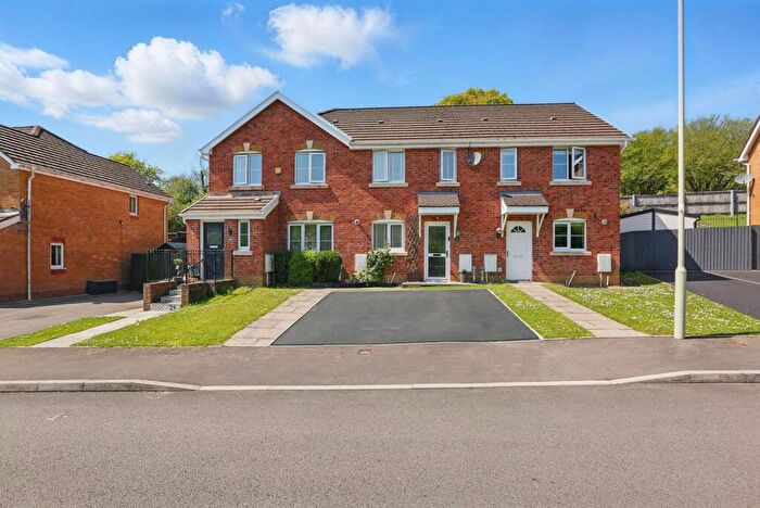 2 Bedroom Terraced House For Sale In Cwrt Pant Yr Awel, Lewistown, CF32