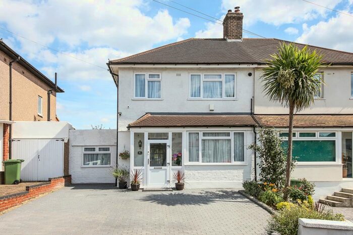 3 Bedroom Semi-Detached House To Rent In Dunblane Road, Eltham, SE9