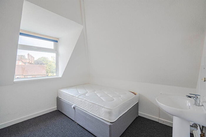 1 Bedroom House Of Multiple Occupation To Rent In Walpole Road, Bournemouth, BH1