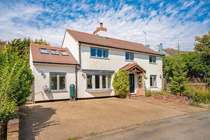 4 Bedroom Detached House For Sale In Chapmore End, Nr. Ware, SG12