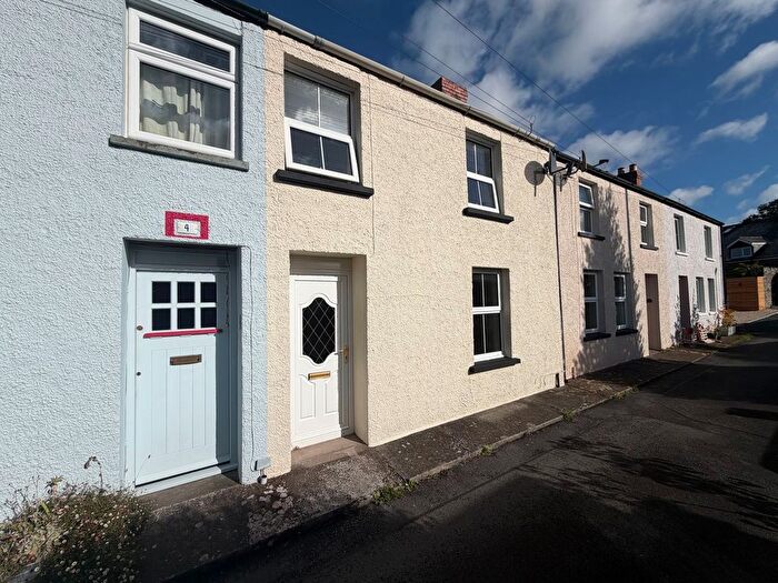 2 Bedroom Terraced House For Sale In New Street, Talgarth, Brecon, LD3