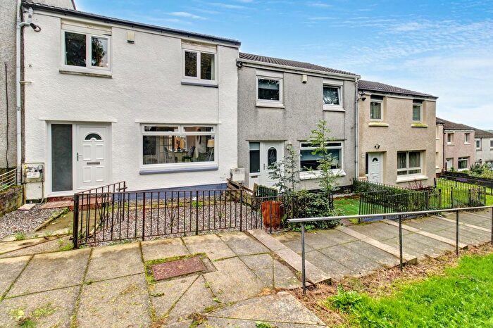 2 Bedroom Terraced House For Sale In Redburn, Alexandria, G83