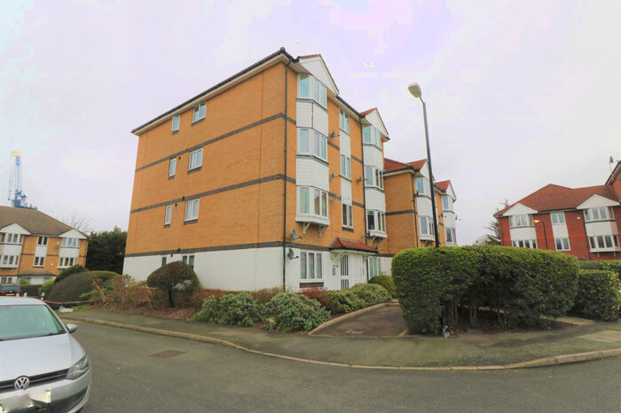 2 Bedroom Apartment To Rent In Rossetti Road, London, SE16