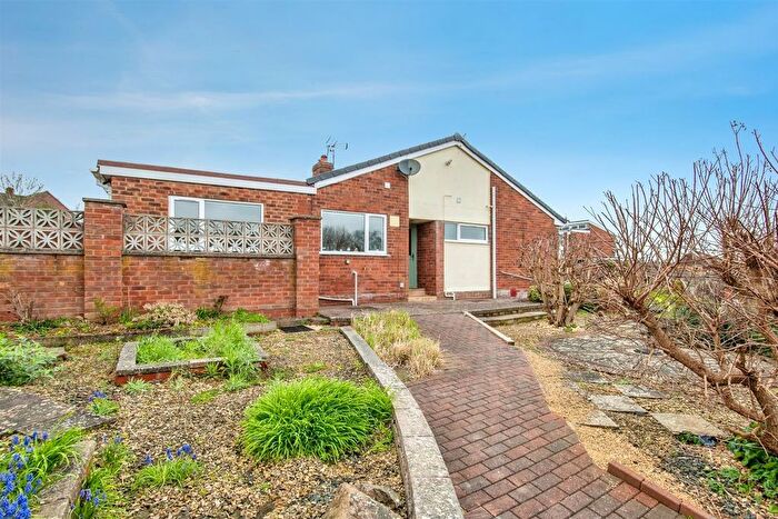2 Bedroom Detached Bungalow For Sale In Meadway, Malvern, WR14