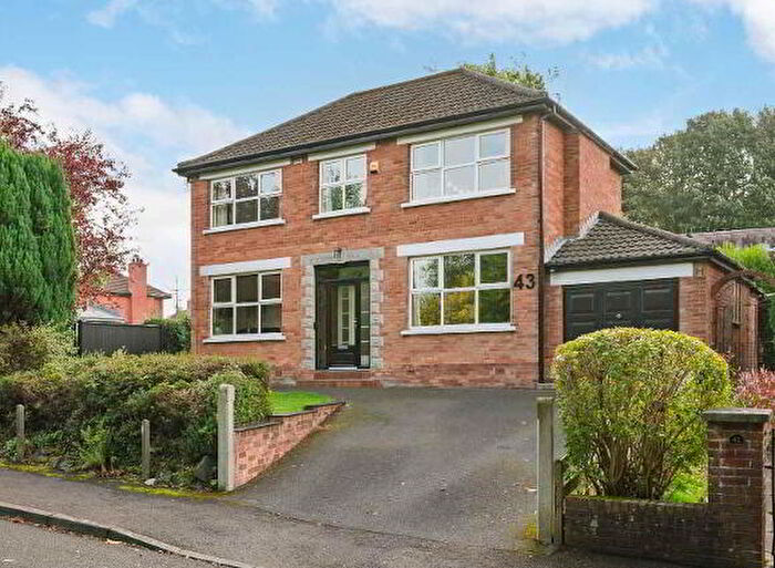 3 Bedroom Detached House For Sale In Cairnburn Crescent, Belfast, BT4