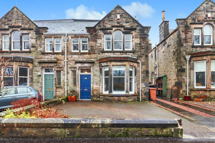 4 Bedroom Semi-Detached House To Rent In Balwearie Road, Kirkcaldy, KY2