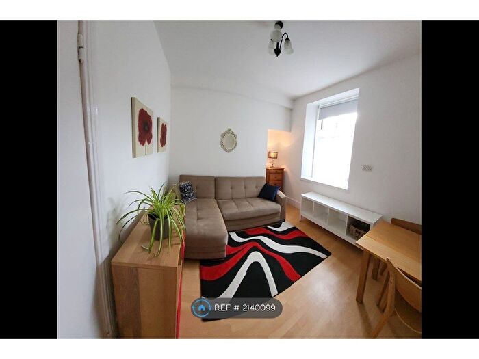 1 Bedroom Flat To Rent In Lamond Place, Aberdeen, AB25