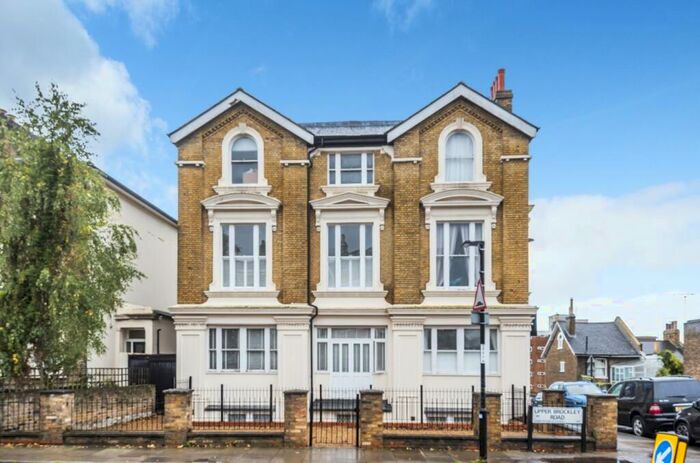 2 Bedroom Flat To Rent In Upper Brockley Road Brockley, SE4