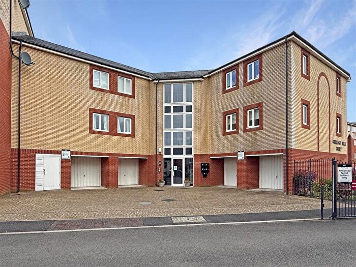 3 Bedroom Apartment For Sale In Mills Way, Barnstaple, EX31