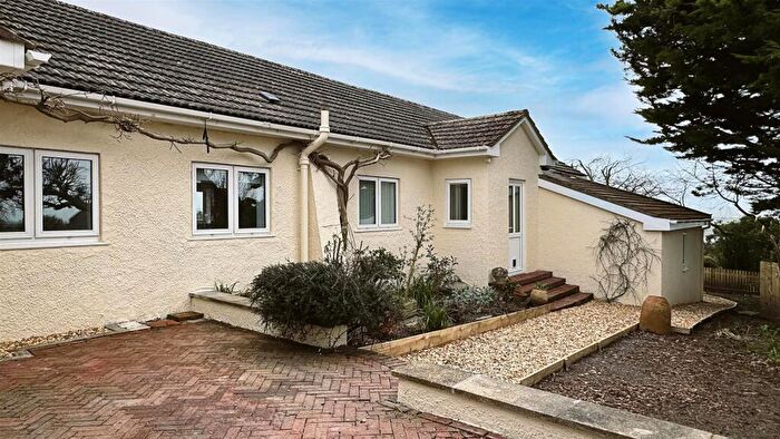 3 Bedroom House To Rent In Ashford, Barnstaple, EX31