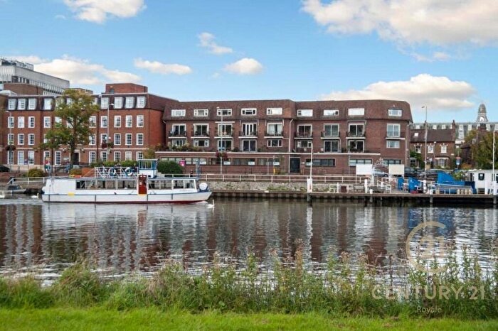 2 Bedroom Flat To Rent In High Street Kingston Upon Thames, KT1