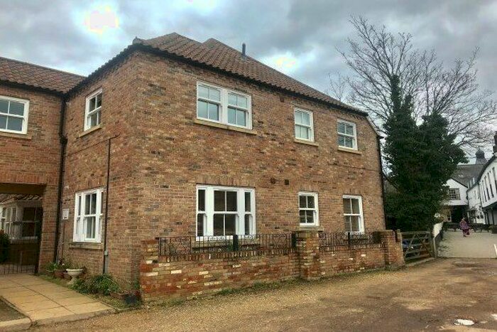 2 Bedroom Flat To Rent In Paradise Road, Downham Market, PE38