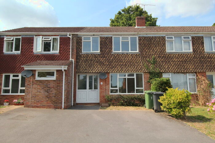 3 Bedroom Terraced House To Rent In Goodwyns Green, Alton, Hampshire, GU34