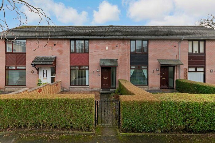 2 Bedroom Terraced House For Sale In Ivanhoe Drive, Glenrothes, KY6