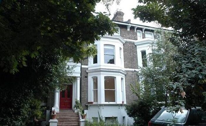 2 Bedroom Flat To Rent In Kidbrooke Park Road, Blackheath, SE3