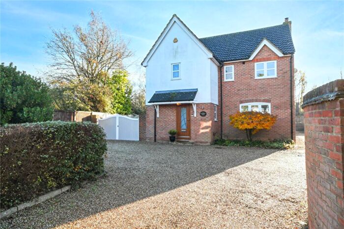 4 Bedroom Detached House For Sale In Old Church Road, East Hanningfield, Chelmsford, Essex, CM3