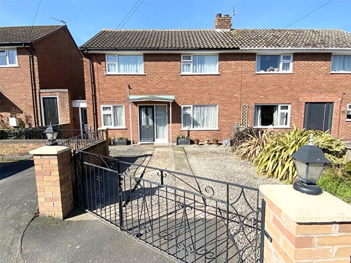 3 Bedroom Semi Detached House For Sale In Wrekin View, Wrockwardine, Telford, Shropshire, TF6