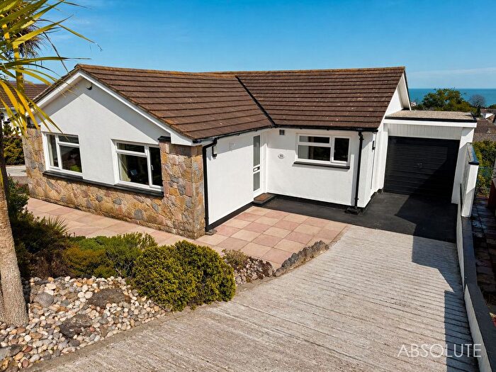 3 Bedroom Detached Bungalow For Sale In Broadley Drive, Torquay, TQ2