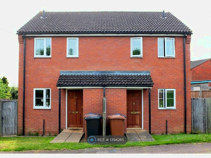 2 Bedroom Semi-Detached House To Rent In Glebe Road, Hertford, SG14