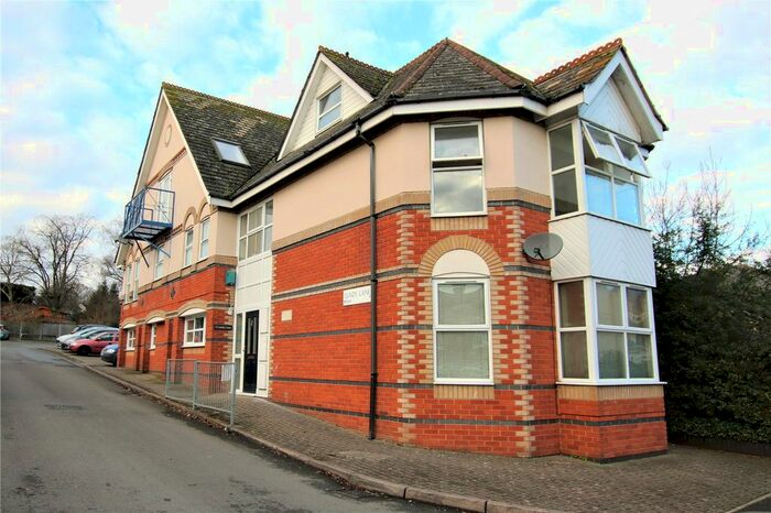 1 Bedroom Flat To Rent In Lundy Lane, Reading, Berkshire, RG30
