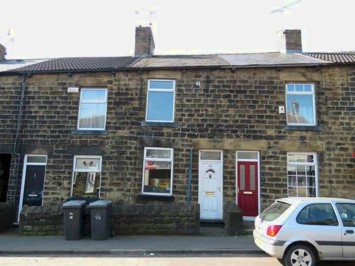 2 Bedroom Property To Rent In Wortley Road, High Green, Sheffield, S35