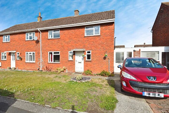 2 Bedroom Semi-Detached House For Sale In Beaulieu Road, Amesbury, SP4